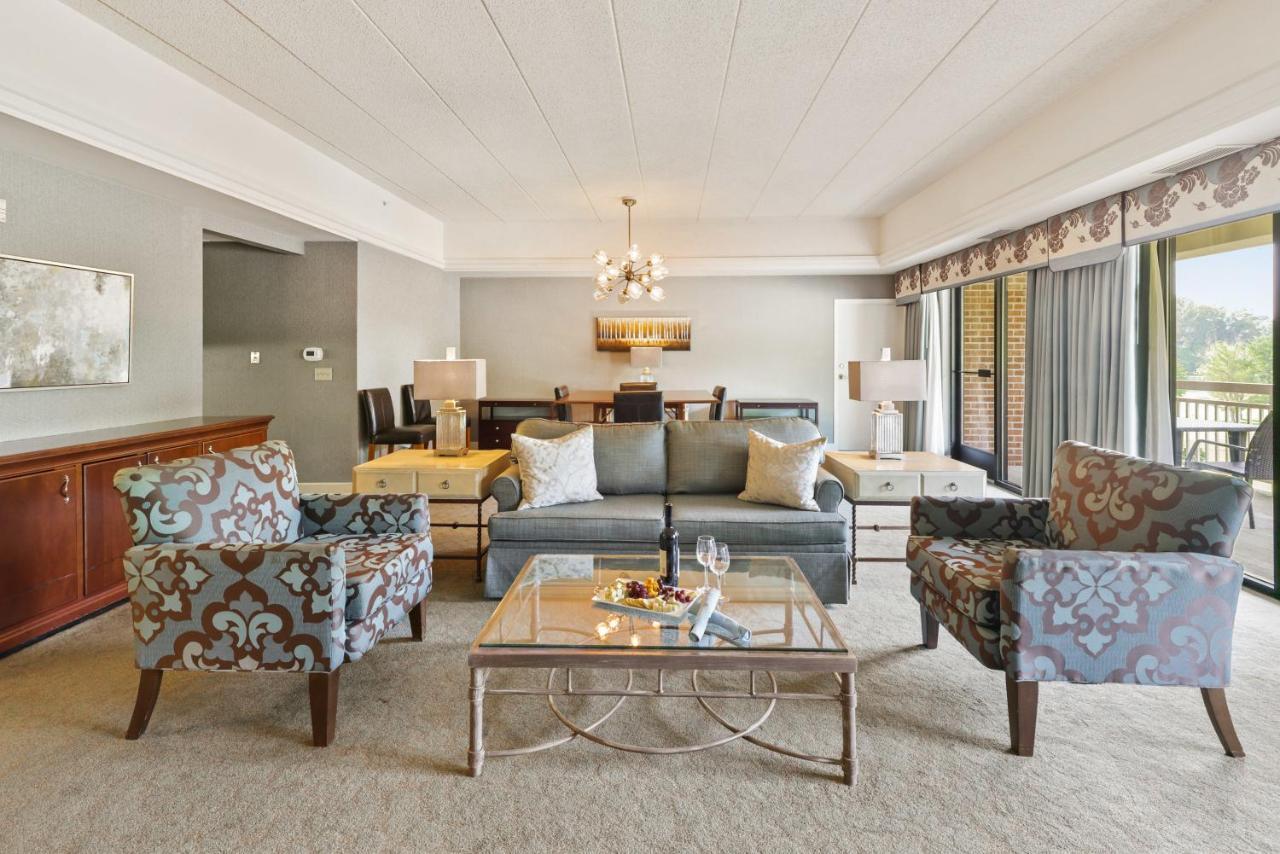 Turf Valley Resort Ellicott City Bagian luar foto