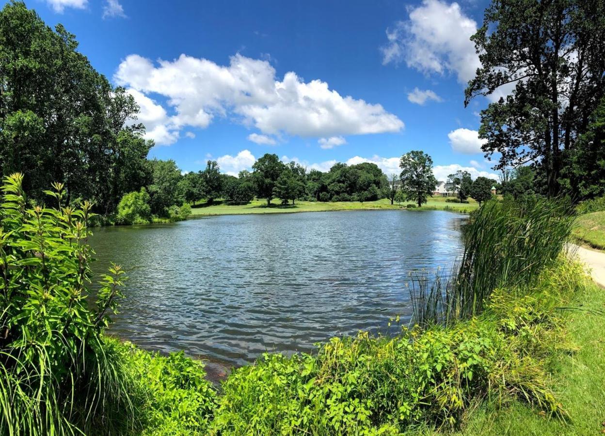 Turf Valley Resort Ellicott City Bagian luar foto