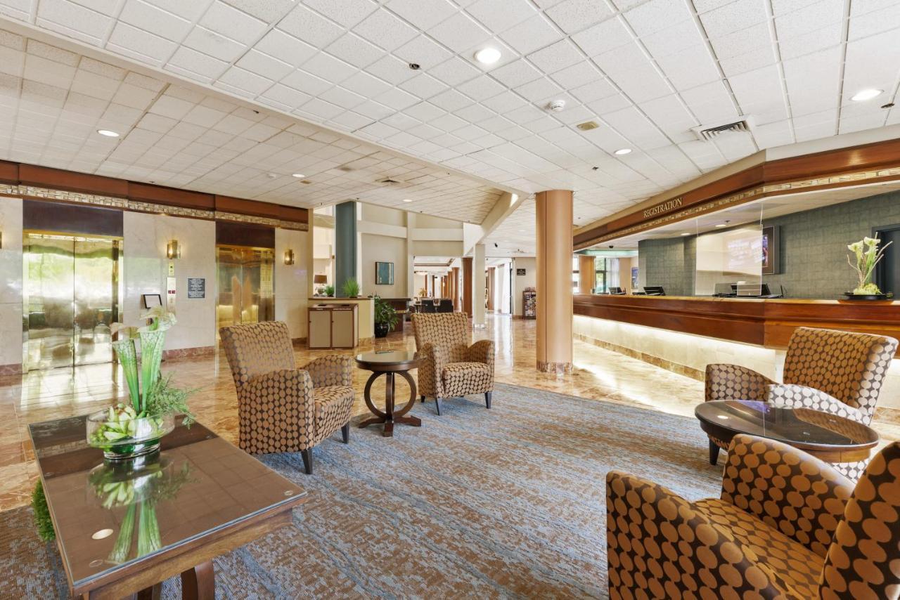 Turf Valley Resort Ellicott City Bagian luar foto