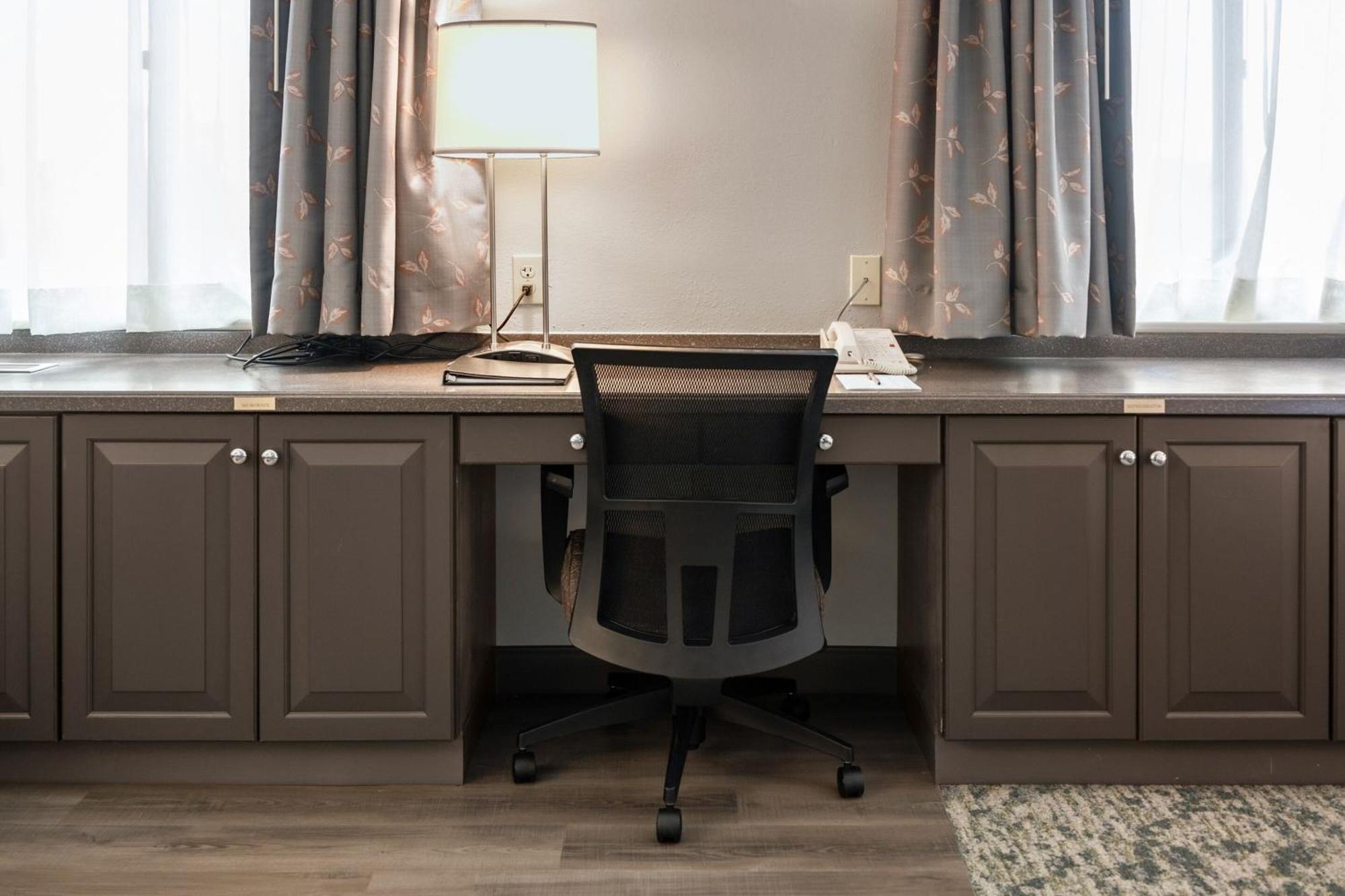 Turf Valley Resort Ellicott City Bagian luar foto