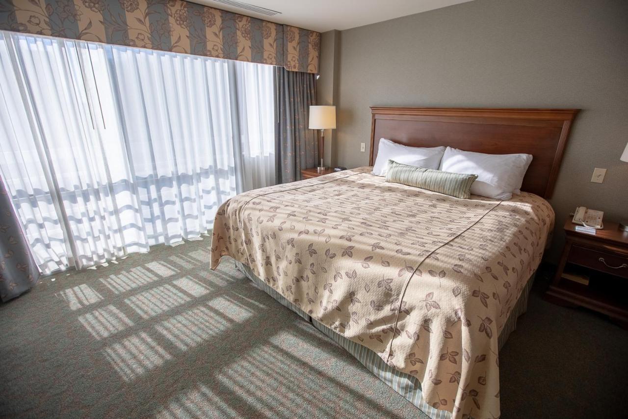 Turf Valley Resort Ellicott City Bagian luar foto